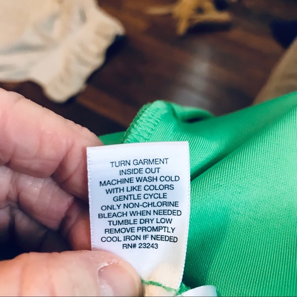 New York & Company Green Dress - Picture 5 of 7